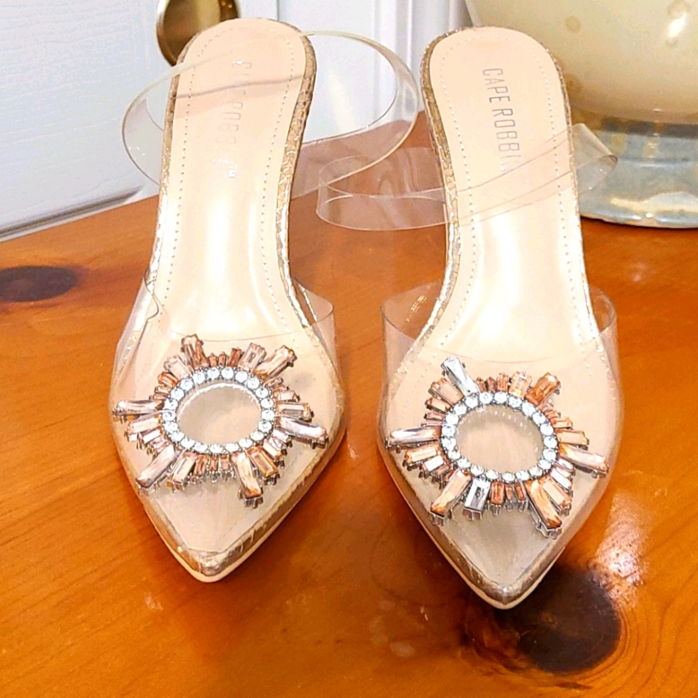Elegant heels